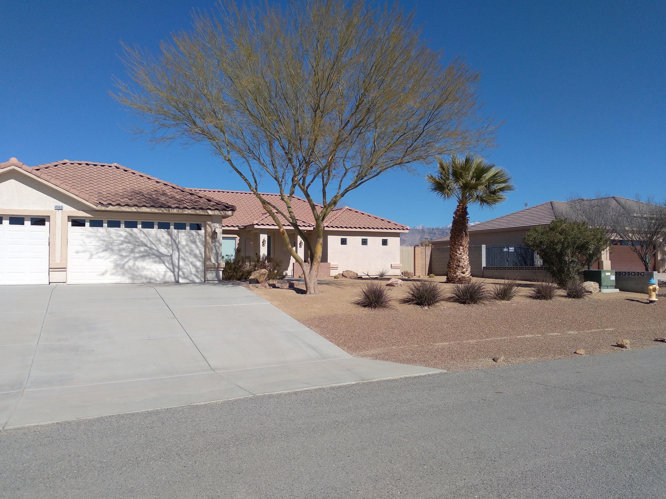 Pahrump Lawn Maintenance Snowden Designs 7755378070