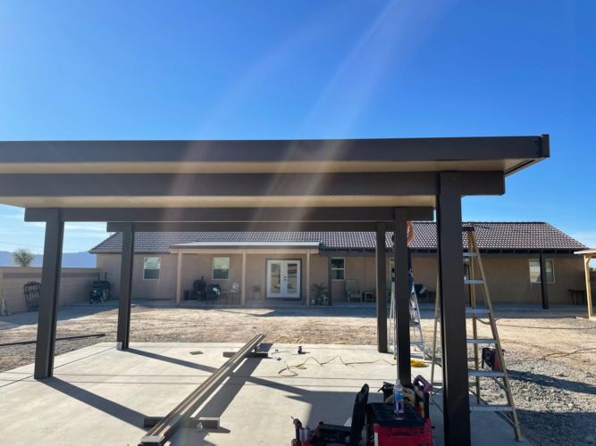 Free-standing patio cover in Pahrump